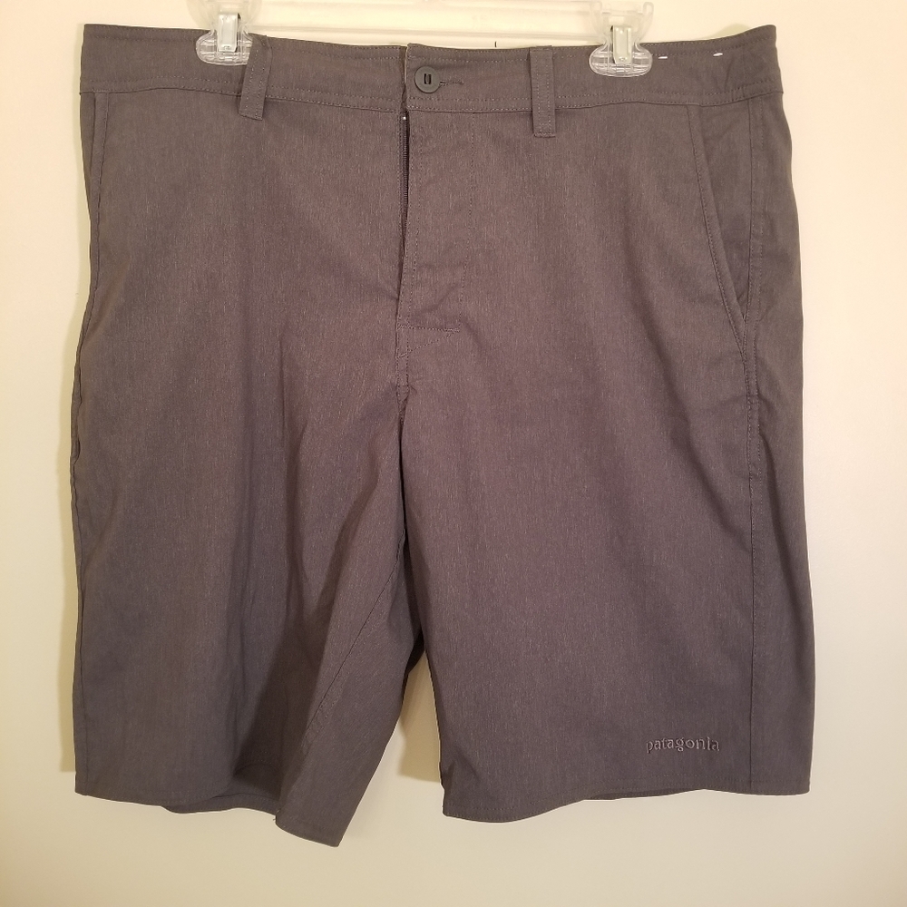 Patagonia wayfarer shorts.